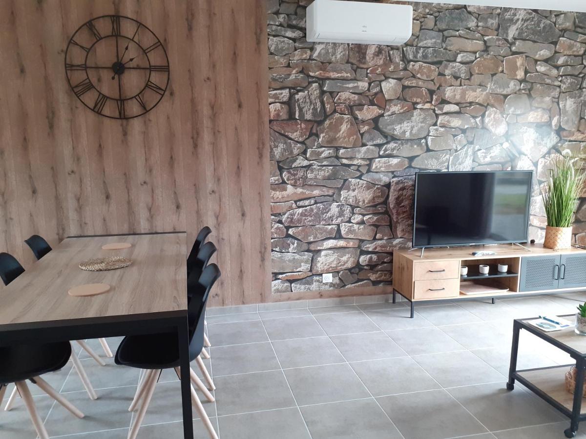 Les Locs Du Grazel Villa Ruoms Dış mekan fotoğraf
